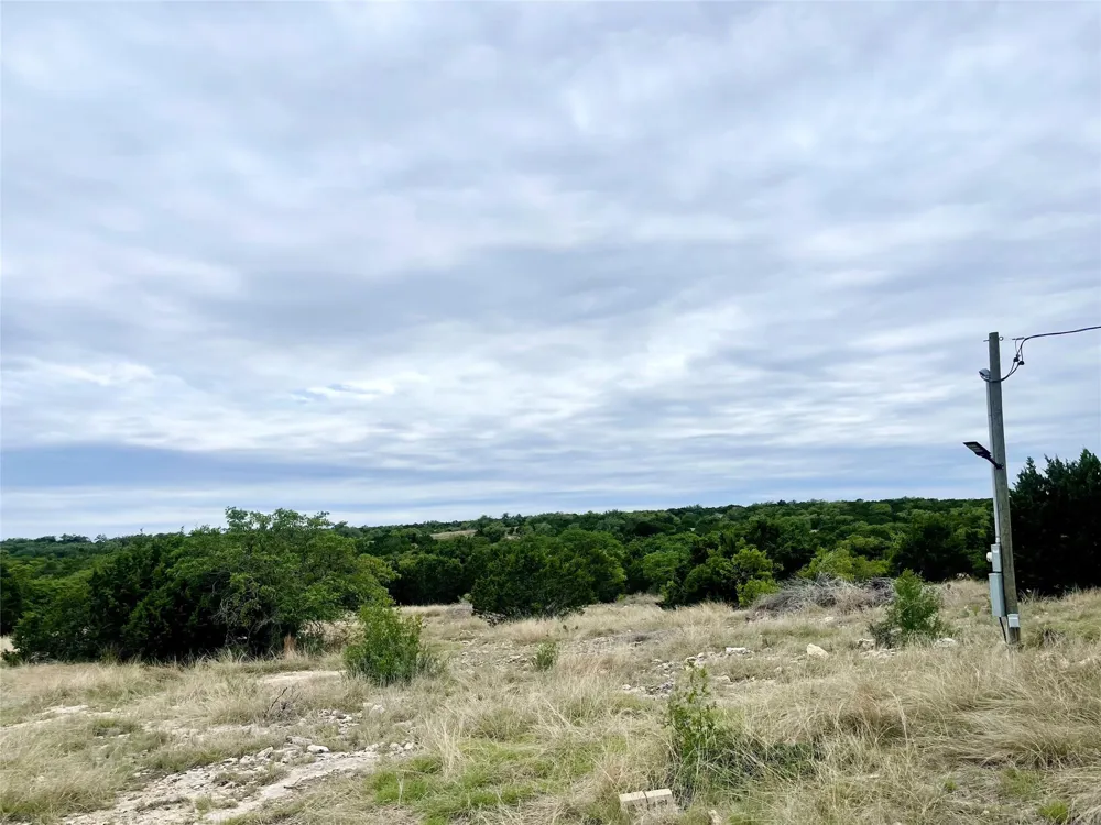41 Tx Hwy 41 Rocksprings, TX 78880