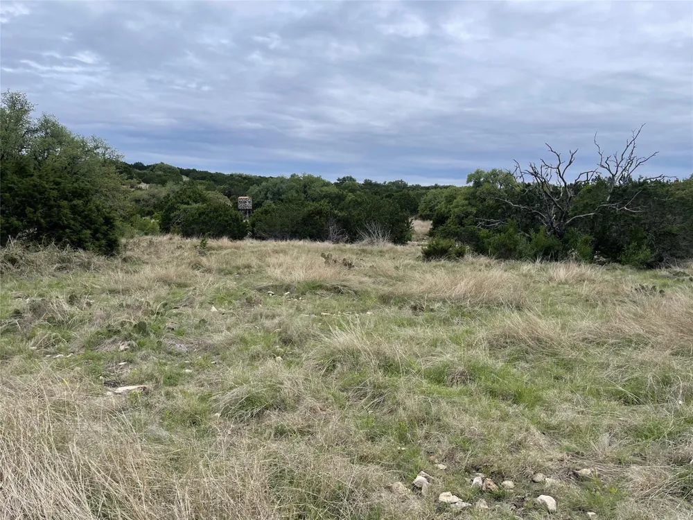 41 Tx Hwy 41 Rocksprings, TX 78880