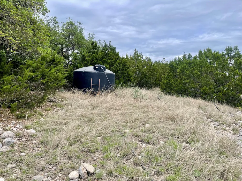 41 Tx Hwy 41 Rocksprings, TX 78880