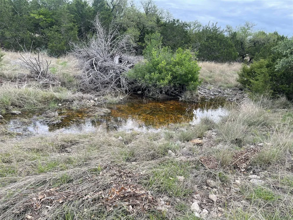 41 Tx Hwy 41 Rocksprings, TX 78880