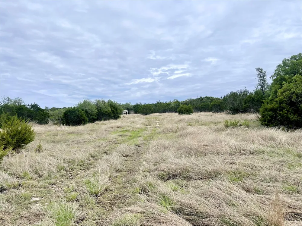 41 Tx Hwy 41 Rocksprings, TX 78880