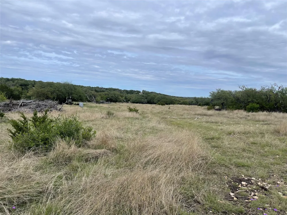 41 Tx Hwy 41 Rocksprings, TX 78880
