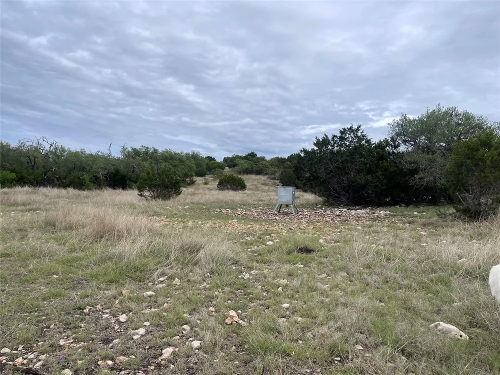 41 Tx Hwy 41 Rocksprings, TX 78880
