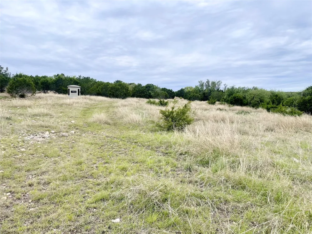 41 Tx Hwy 41 Rocksprings, TX 78880