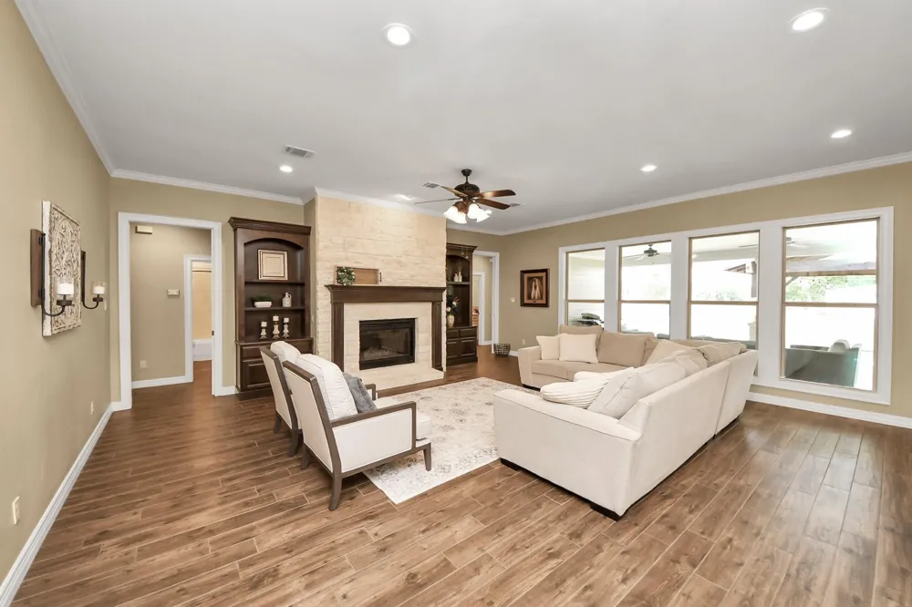 460 High Meadows Road Bellville, TX 77418