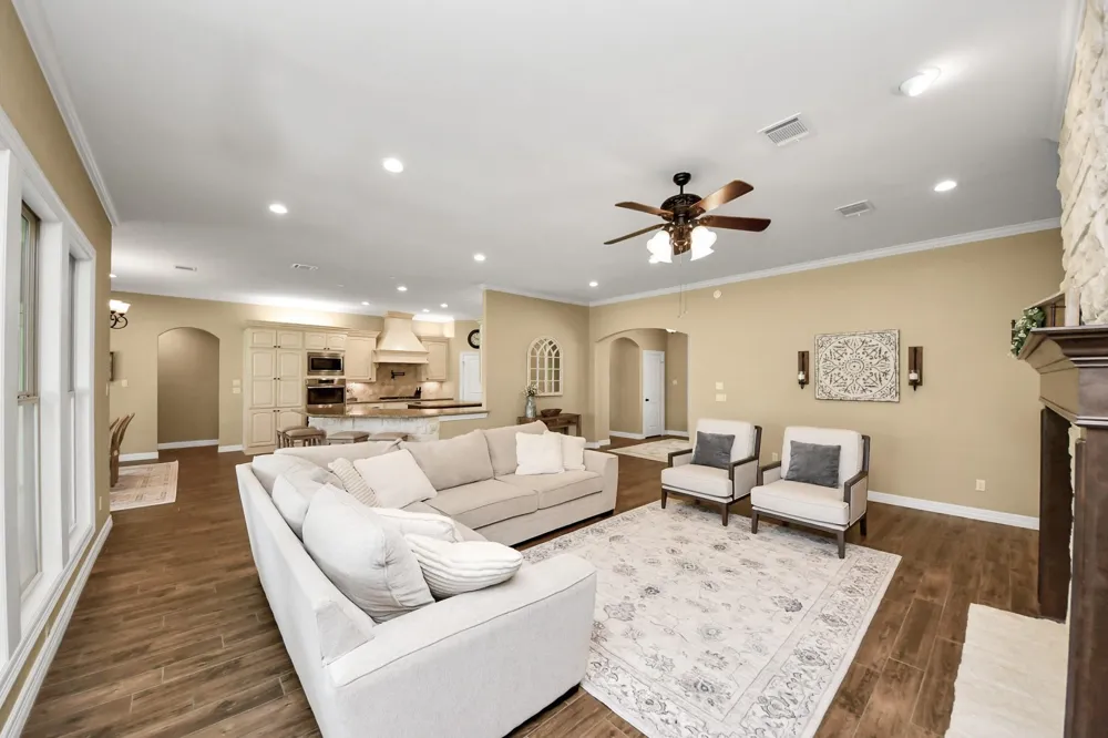 460 High Meadows Road Bellville, TX 77418