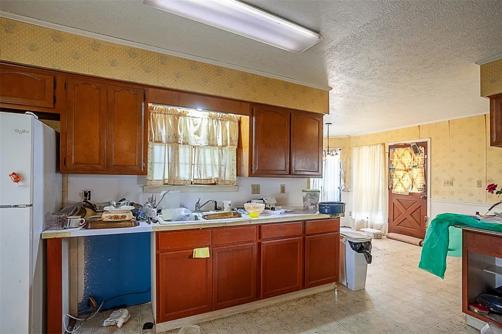 2330 Lavender Street Port Arthur, TX 77640
