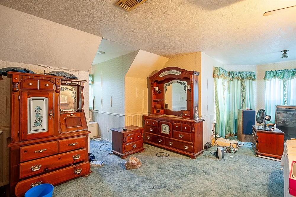 2330 Lavender Street Port Arthur, TX 77640