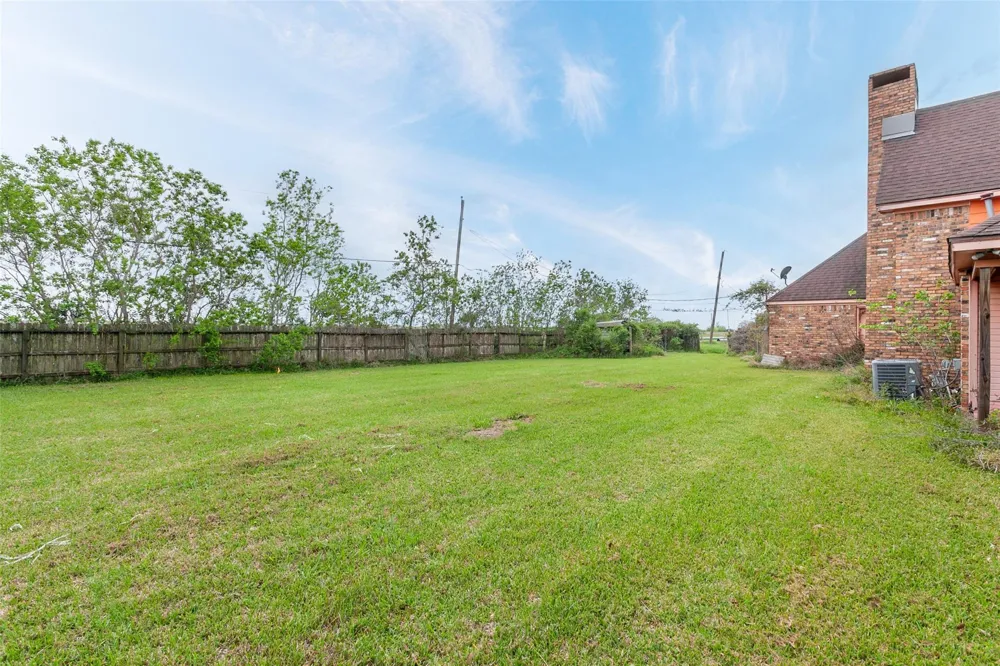 2330 Lavender Street Port Arthur, TX 77640