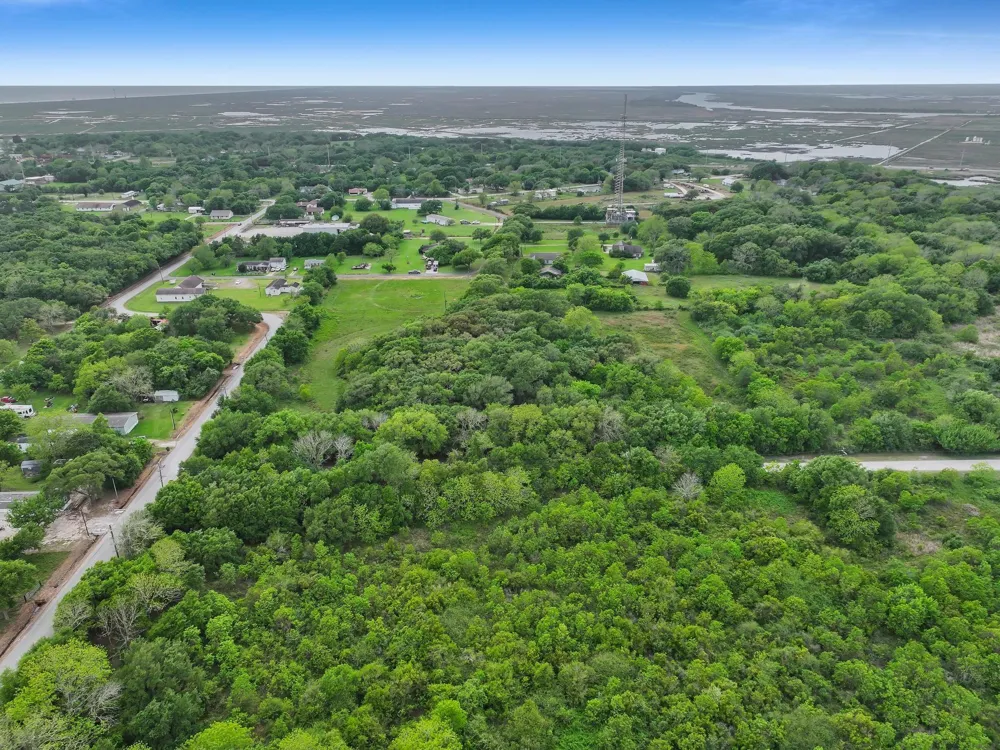 2187 Old Mexico Road High Island, TX 77623