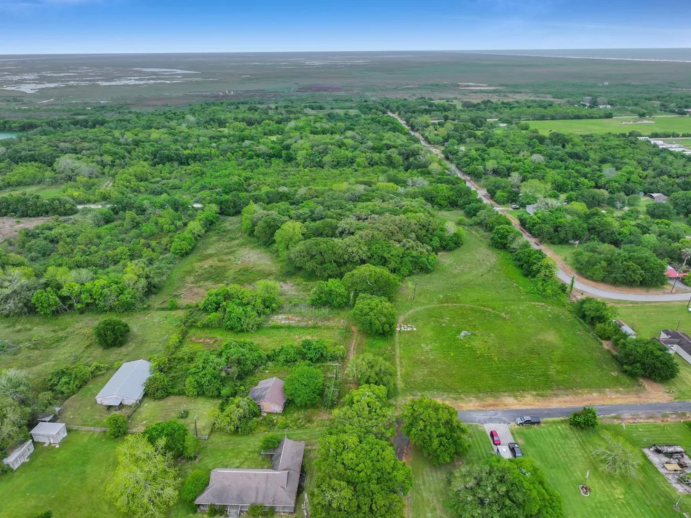 2187 Old Mexico Road High Island, TX 77623