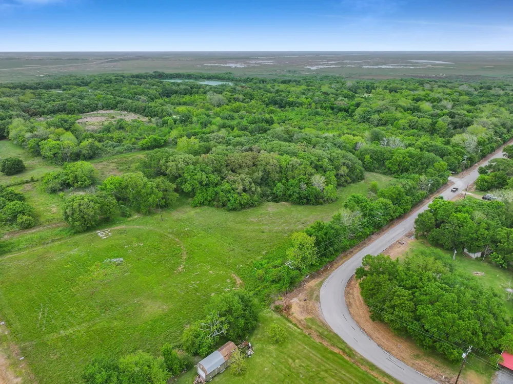 2187 Old Mexico Road High Island, TX 77623
