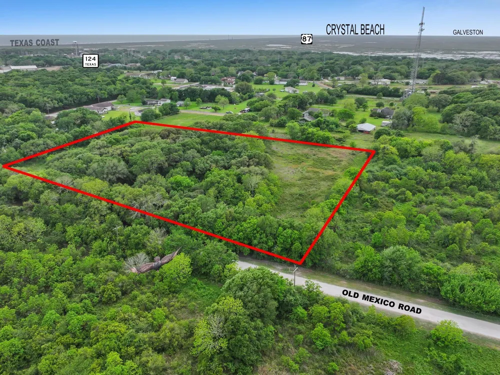 2187 Old Mexico Road High Island, TX 77623