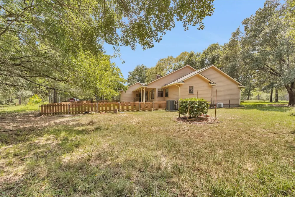 10314 County Road 417a Navasota, TX 77868
