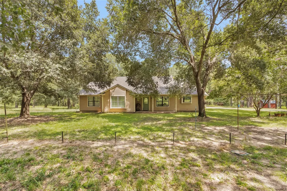 10314 County Road 417a Navasota, TX 77868