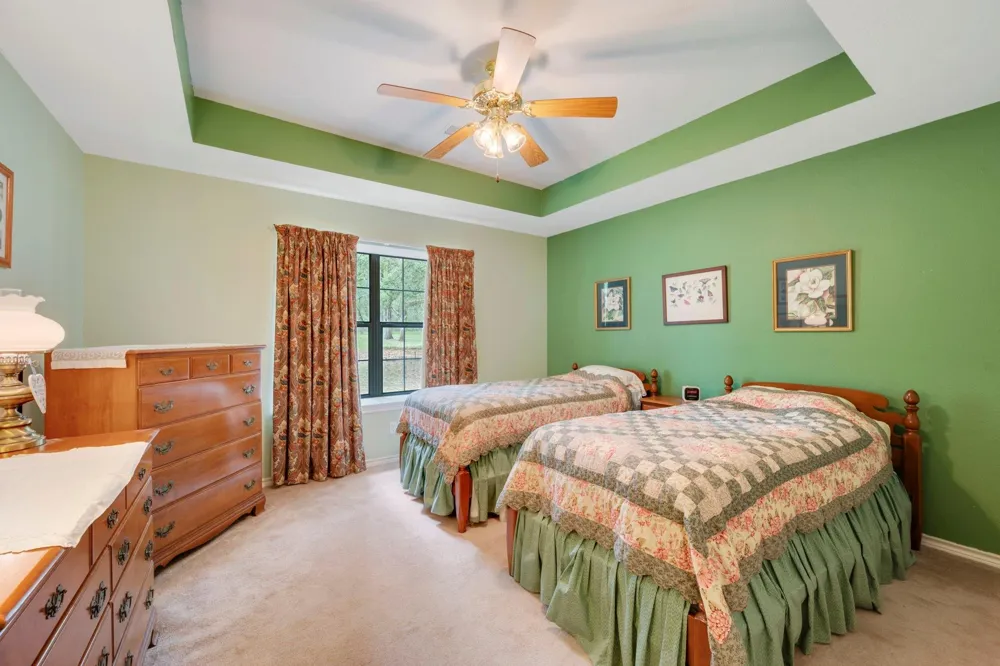 10314 County Road 417a Navasota, TX 77868