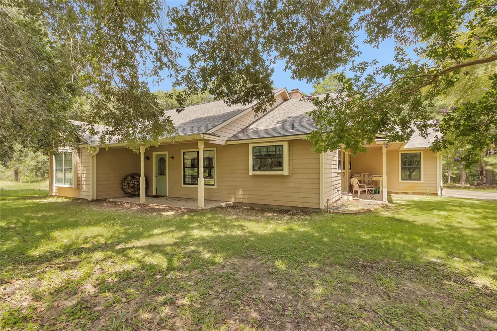10314 County Road 417a Navasota, TX 77868