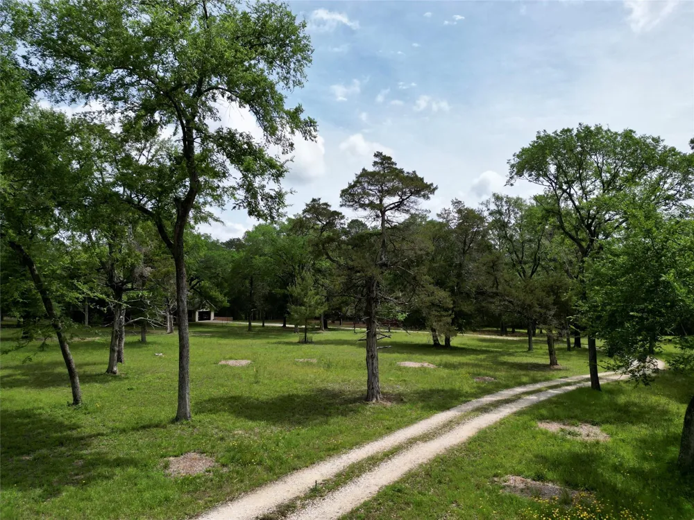 10314 County Road 417a Navasota, TX 77868