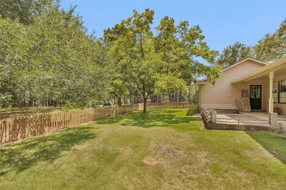 10314 County Road 417a Navasota, TX 77868