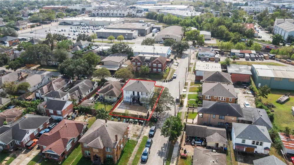 3901 Dallas Street #B Houston, TX 77023