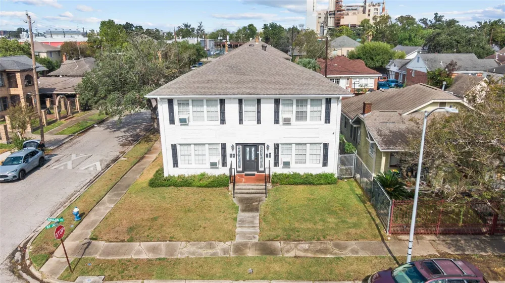 3901 Dallas Street #B Houston, TX 77023