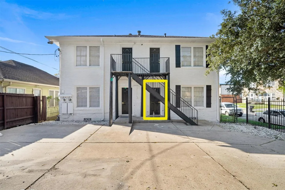 3901 Dallas Street #B Houston, TX 77023