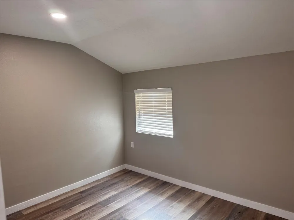 22085 Madison Street Bedias, TX 77831
