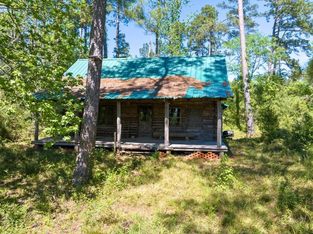 Hwy 150 Coldspring, TX 77331