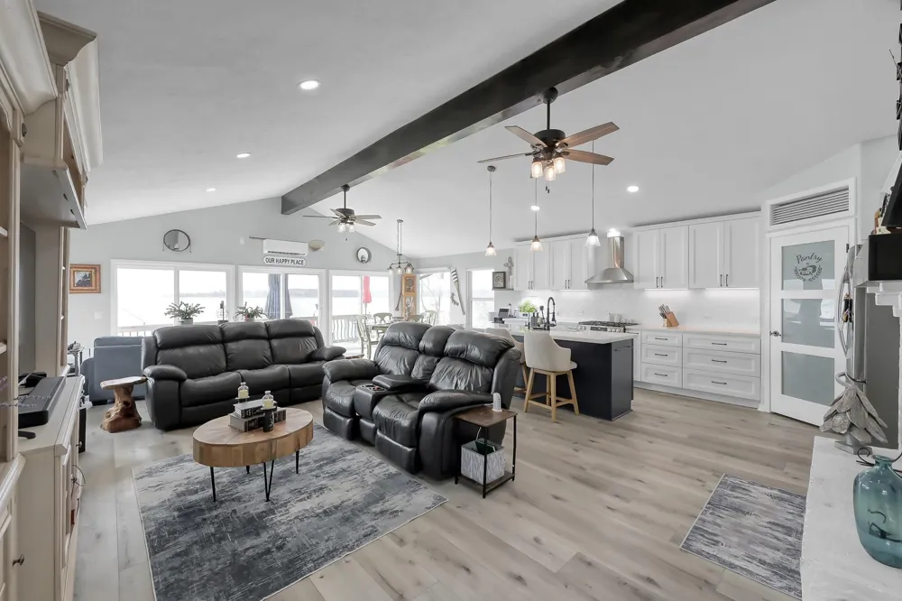 329 Sassafras Drive Trinity, TX 75862