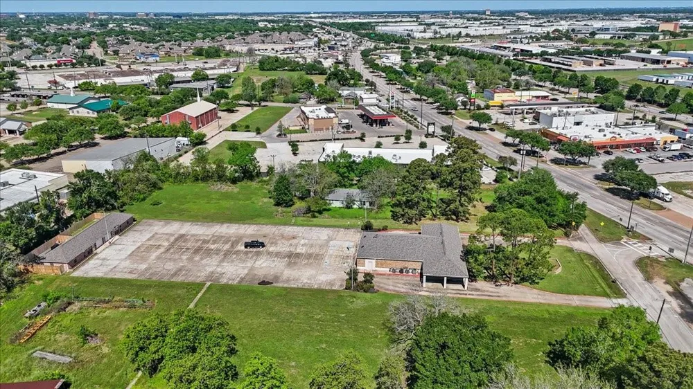 2847 S Main Street Stafford, TX 77477