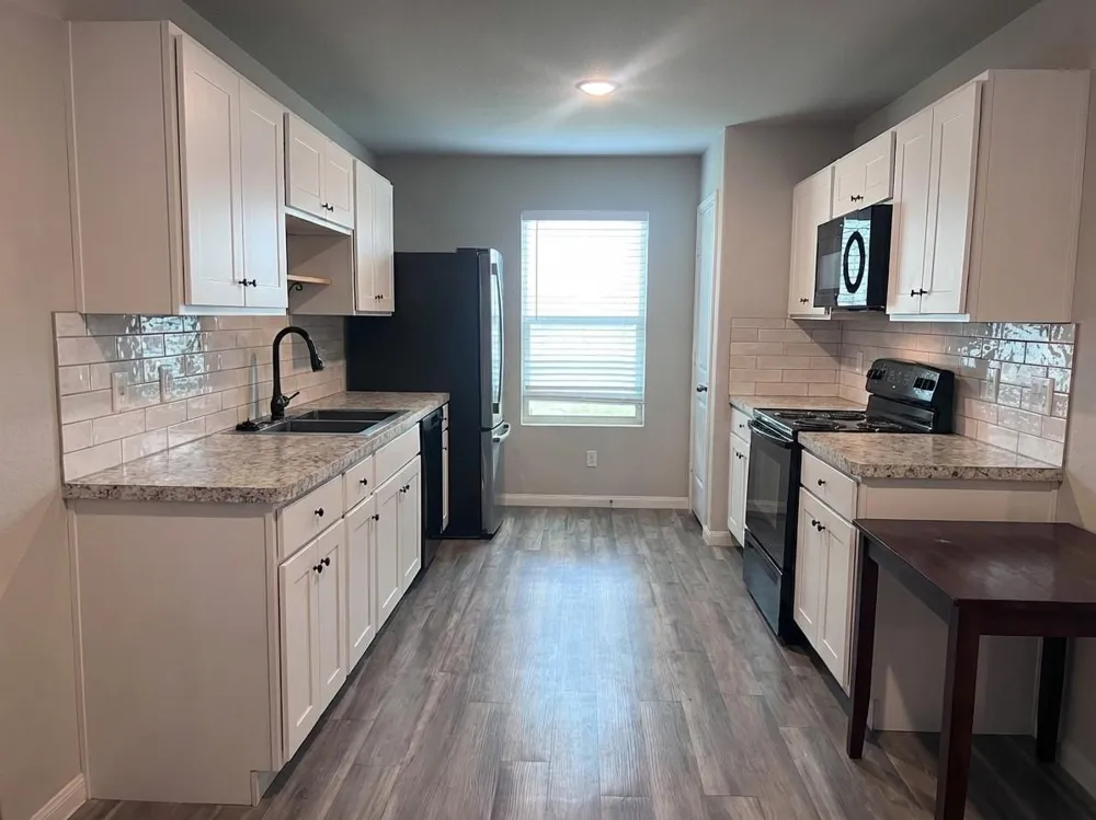 2847 Golf Crest Drive Wharton, TX 77488