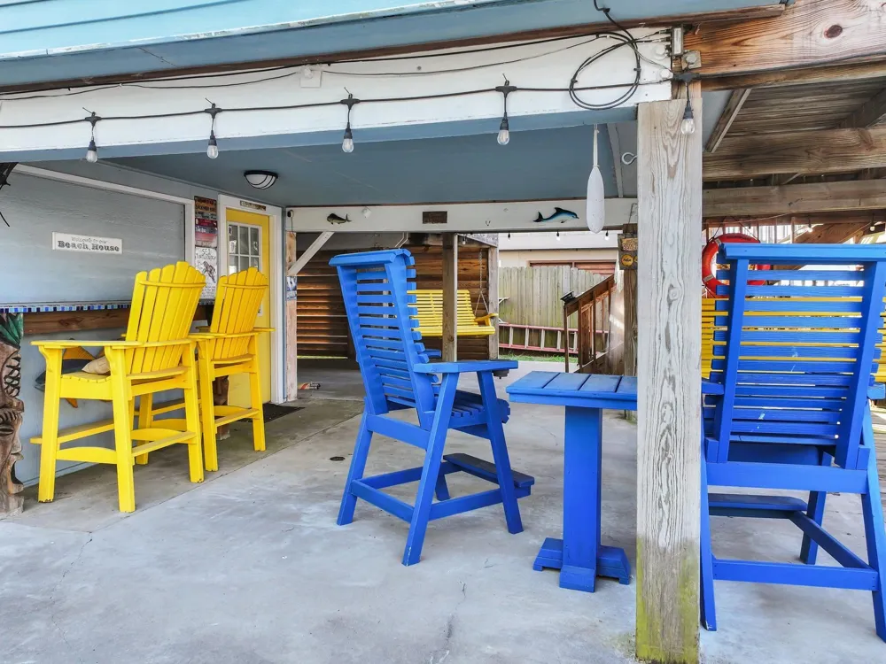 1275 Bay Street Port Bolivar, TX 77650