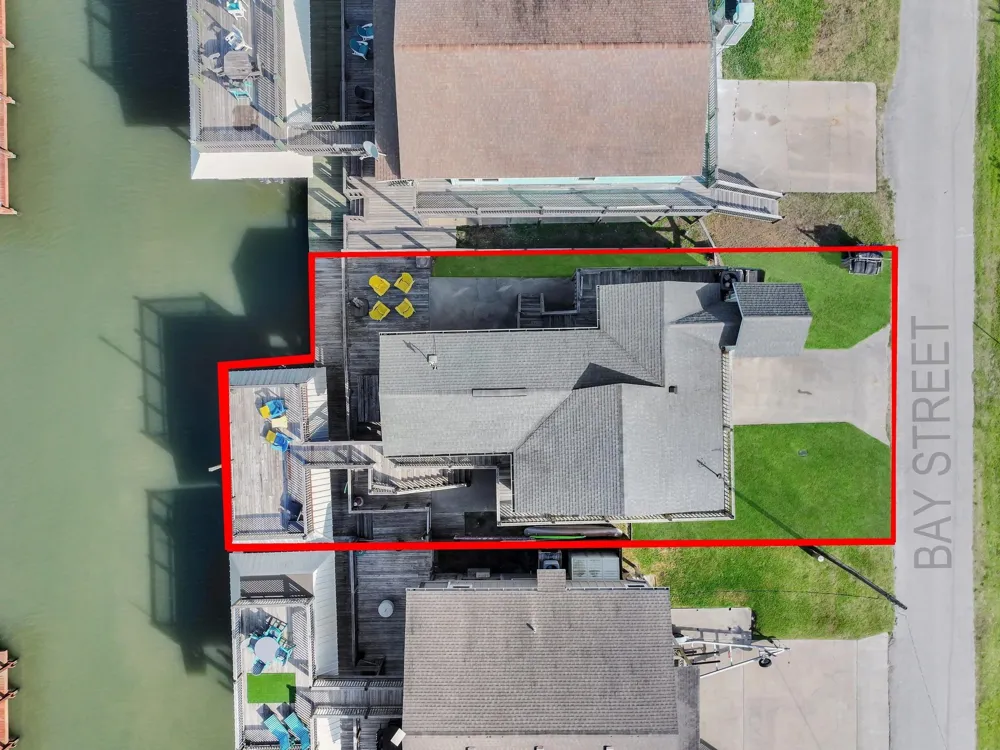 1275 Bay Street Port Bolivar, TX 77650
