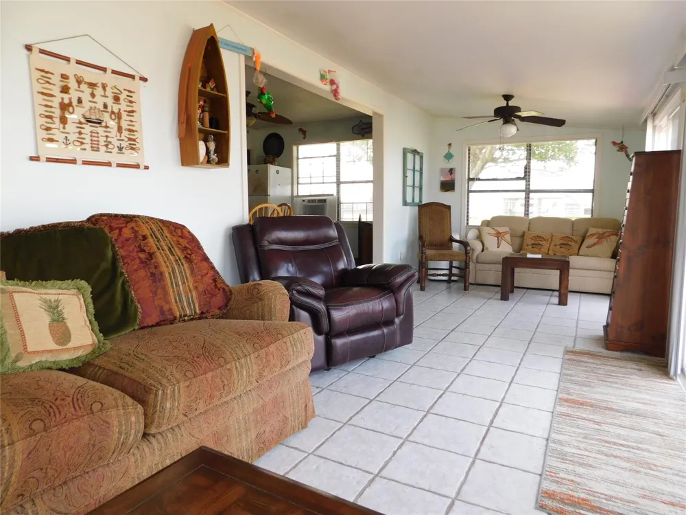 635 Marshall Johnson Avenue S Port Lavaca, TX 77979