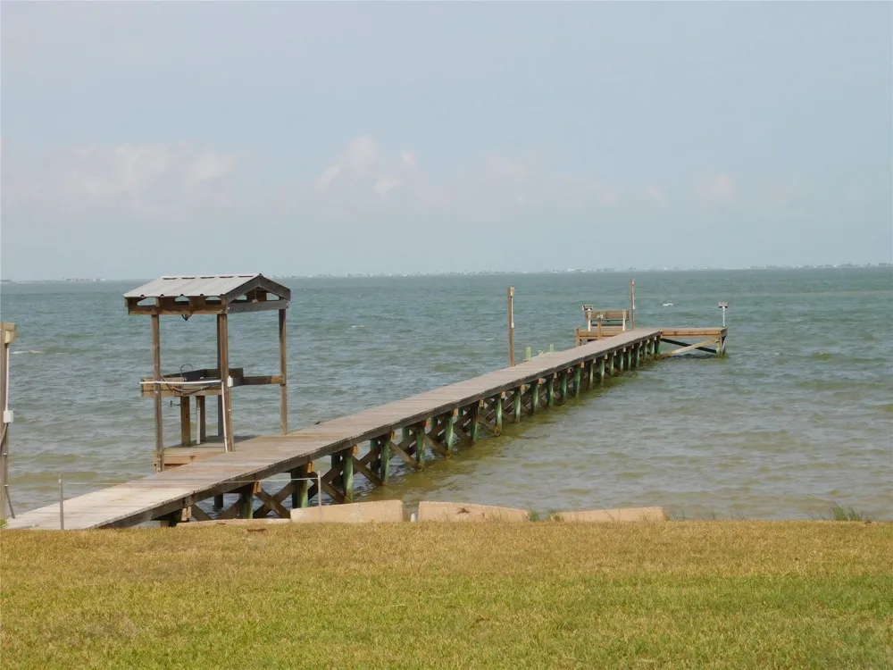 635 Marshall Johnson Avenue S Port Lavaca, TX 77979