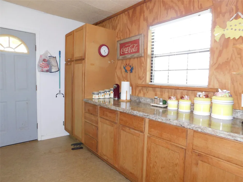 635 Marshall Johnson Avenue S Port Lavaca, TX 77979