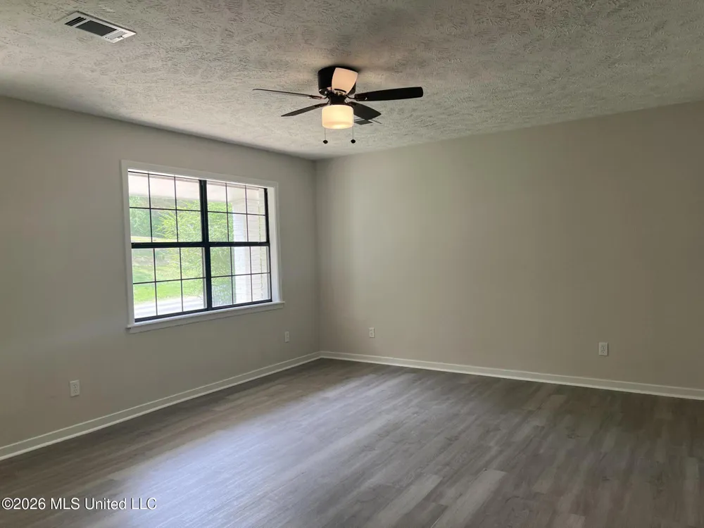 1846 Loring Road Camden, MS 39045