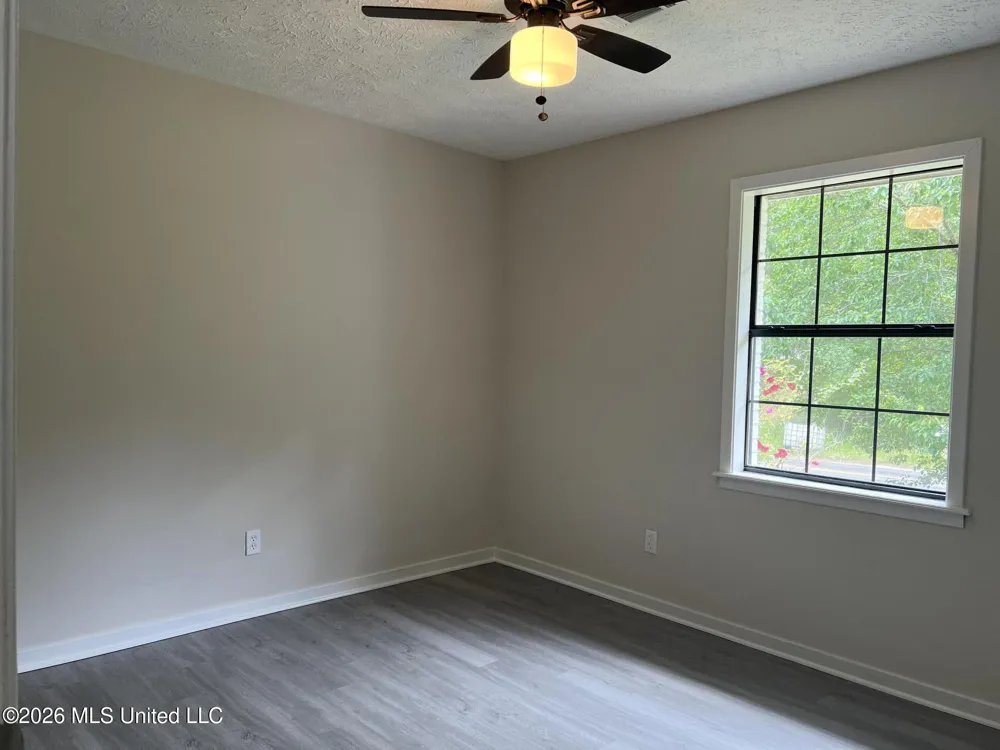 1846 Loring Road Camden, MS 39045