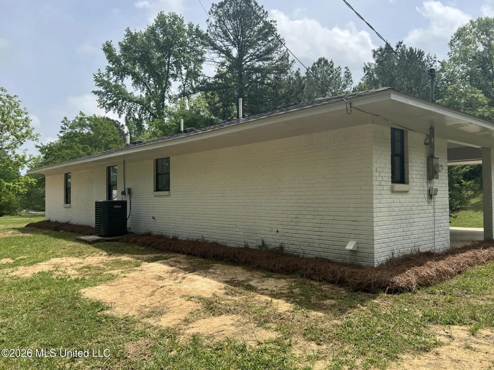 1846 Loring Road Camden, MS 39045