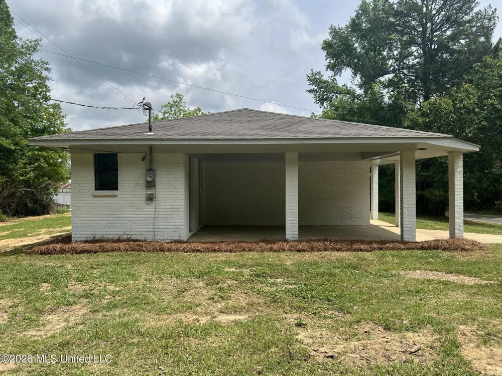 1846 Loring Road Camden, MS 39045