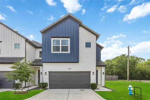 13135 Perennial Springs Drive