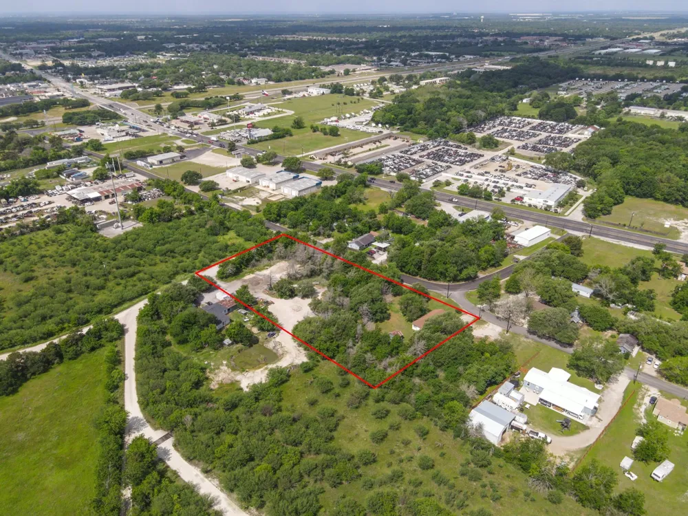 3715 High Street Bryan, TX 77808