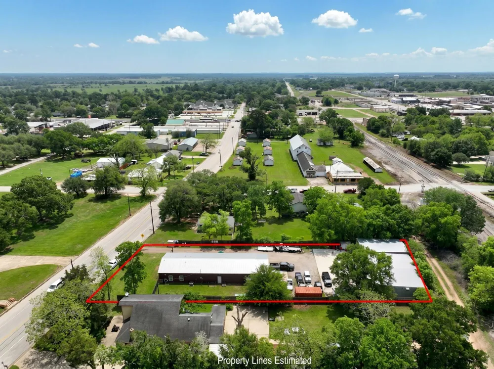 518 Columbus Road Sealy, TX 77474