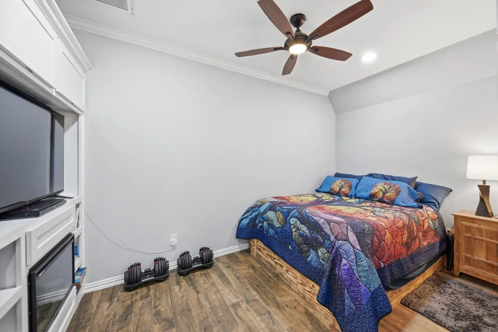 518 Columbus Road Sealy, TX 77474