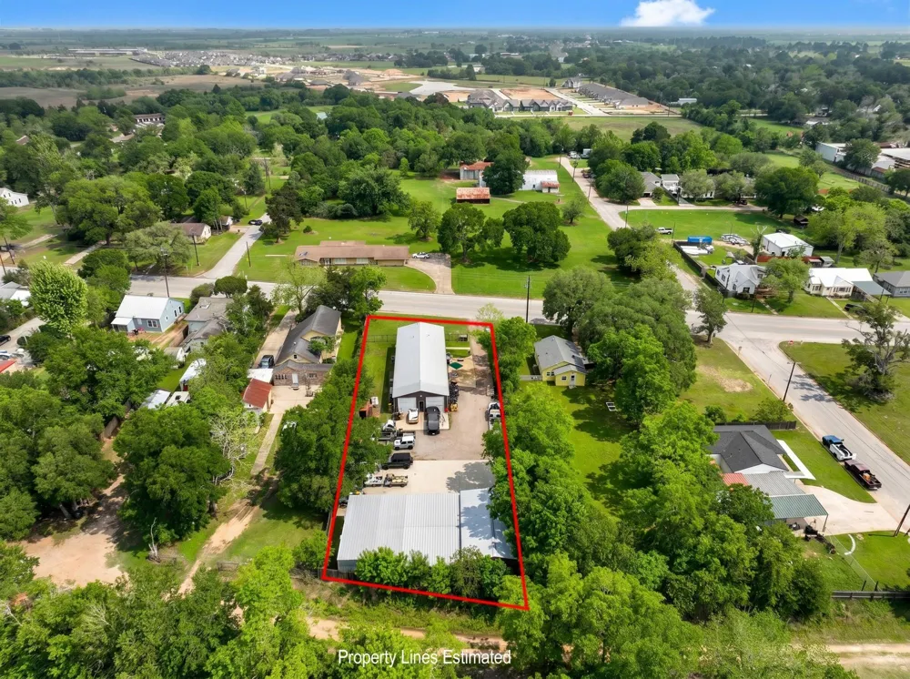 518 Columbus Road Sealy, TX 77474