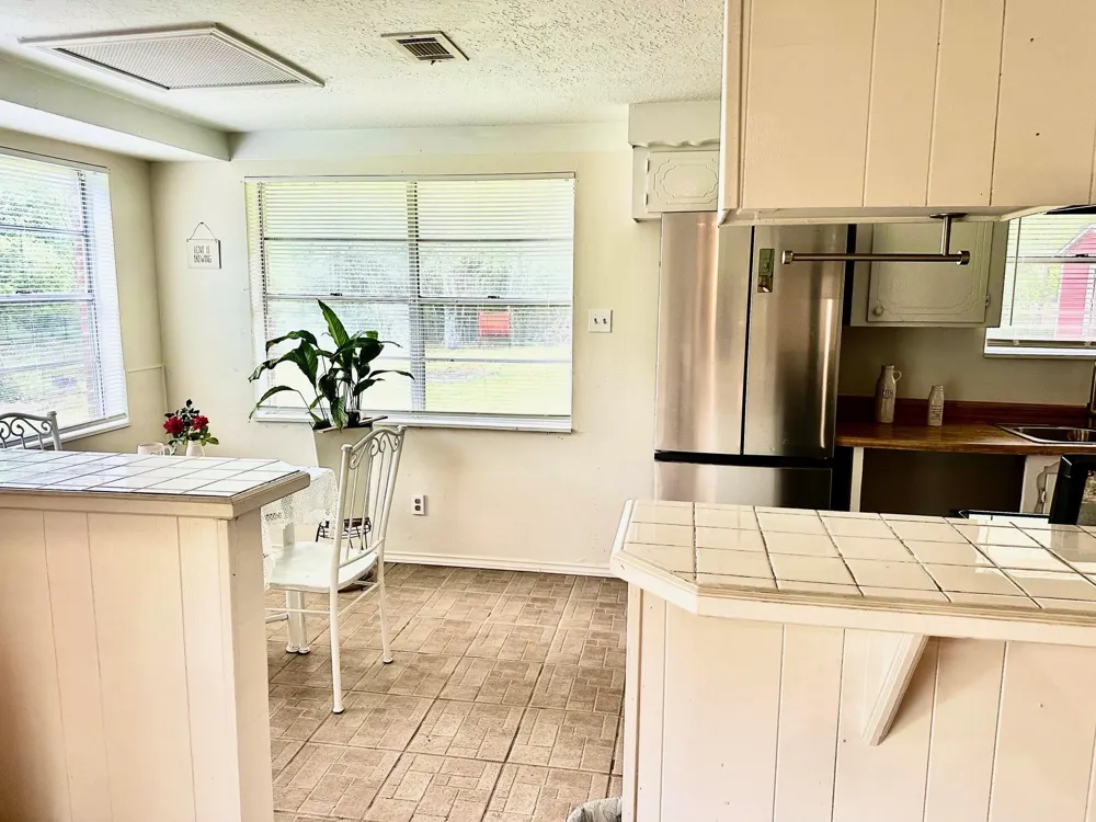 3658 Reaves Road Cleveland, TX 77328