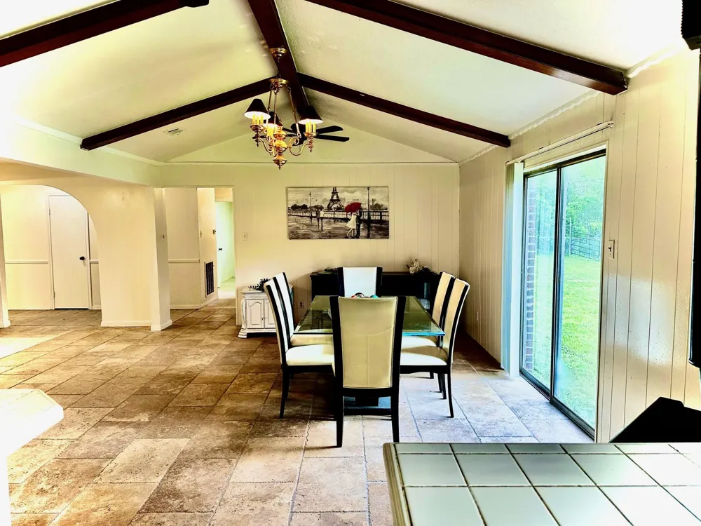 3658 Reaves Road Cleveland, TX 77328