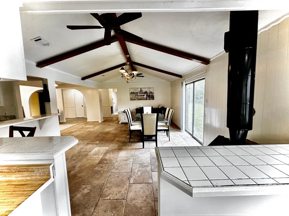 3658 Reaves Road Cleveland, TX 77328
