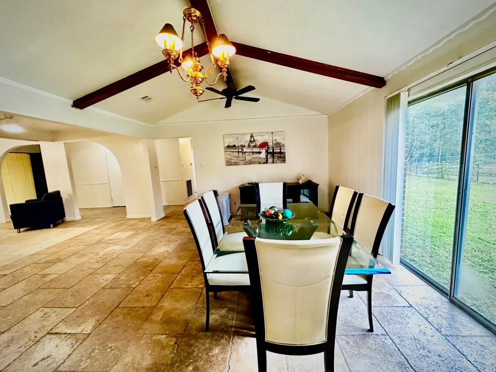3658 Reaves Road Cleveland, TX 77328