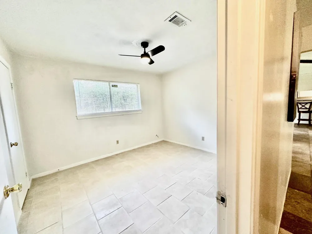 3658 Reaves Road Cleveland, TX 77328